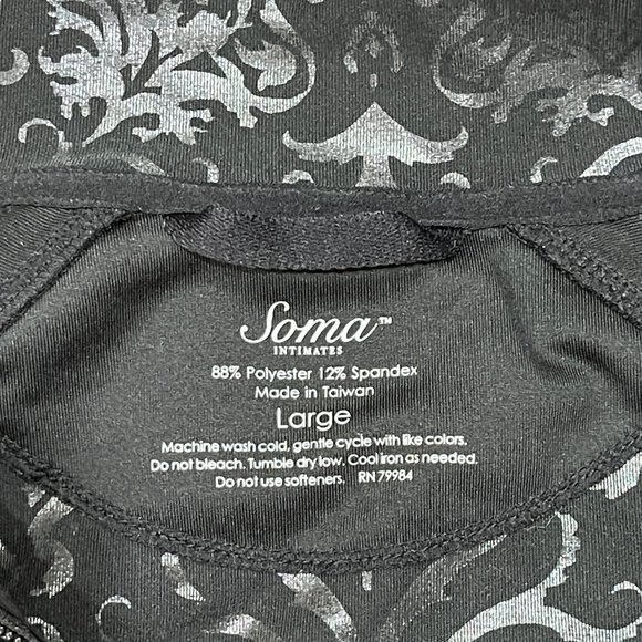 New Soma Jacket Large Black 3/4 Sleeve Stretch Knit Zip Top - Picture 5 of 5